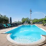בית נופש Casa Le Primavere Sasso di Bordighera